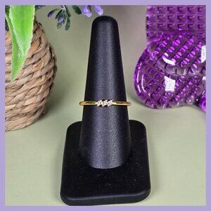 Golden Ring With Triple CZ Stones Size 8 (NWOT)‎